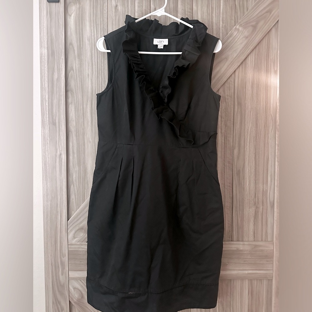 Size 12P Ann Taylor Loft black sleeveless dress